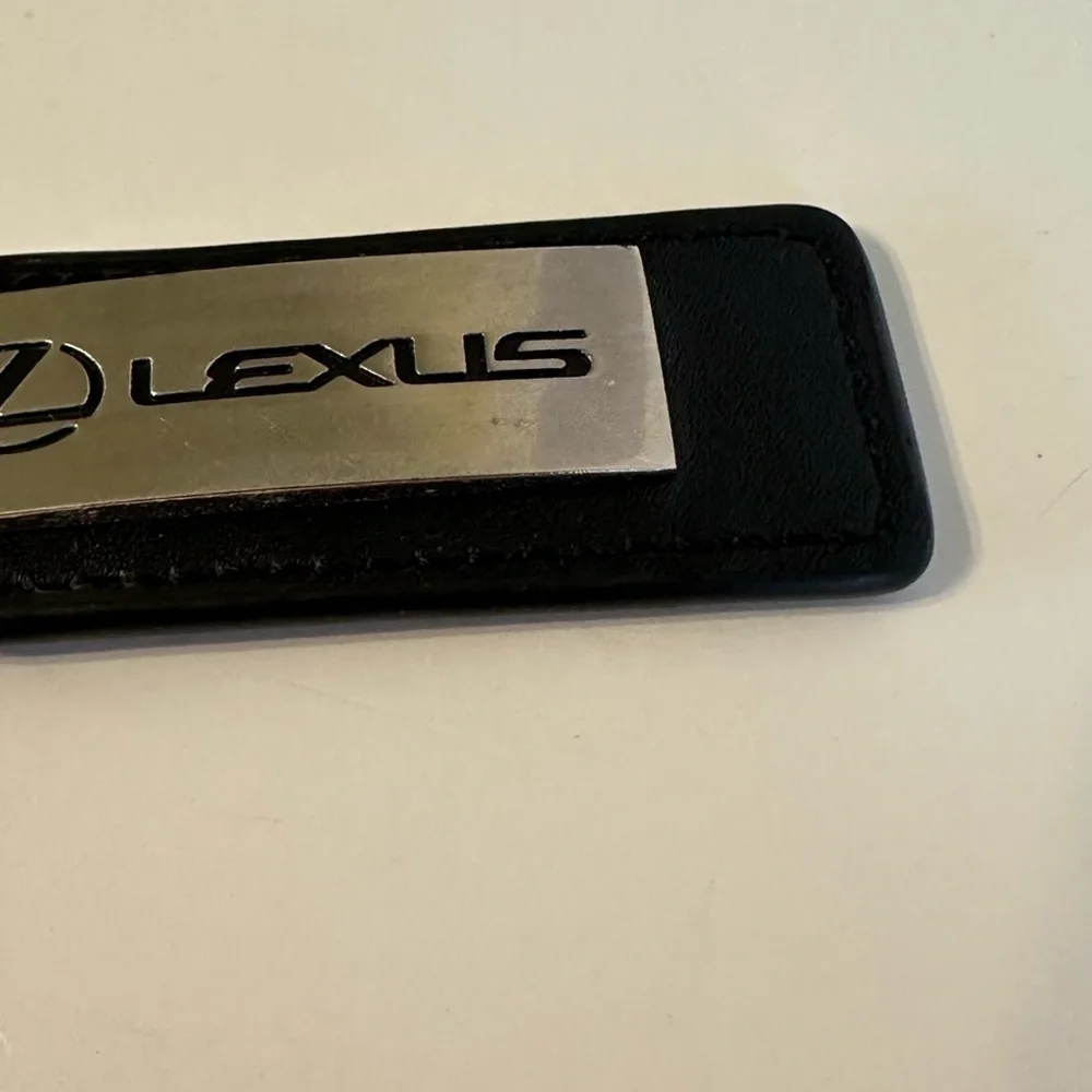 Lexus sleek keychain